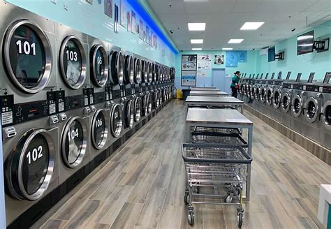 laundromats near by